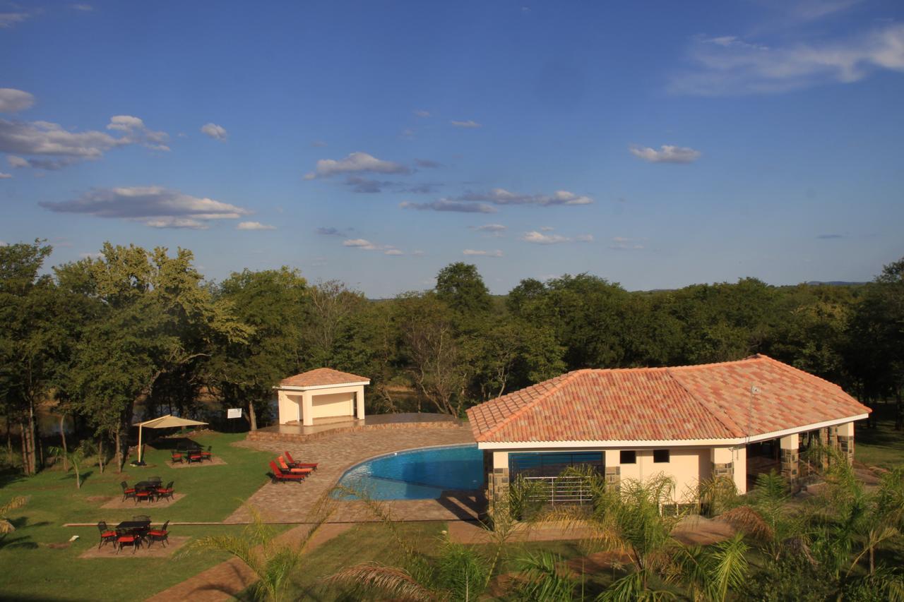 Karibu Leisure Resort Thapane Eksteriør bilde